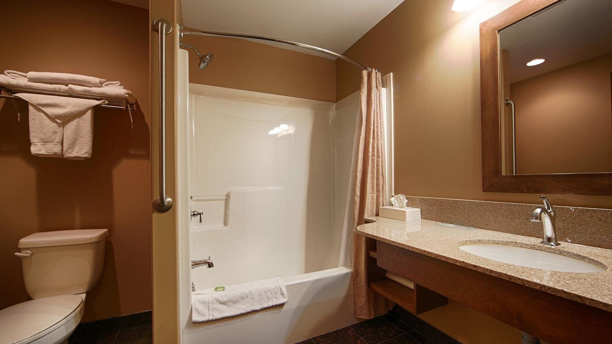 Camrose Resort Casino Habitación foto