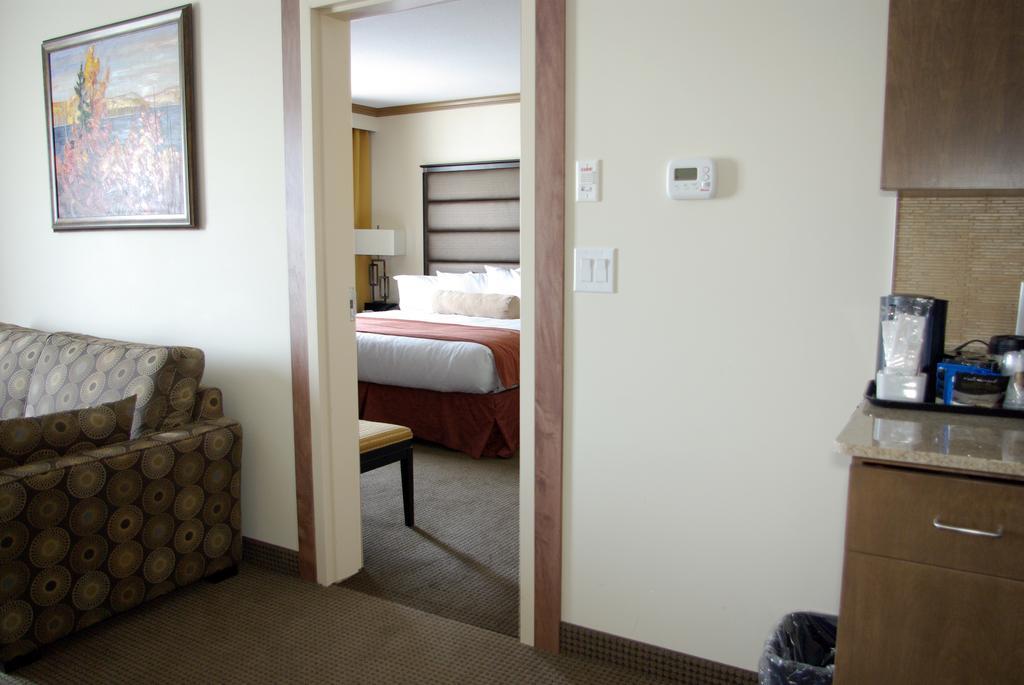 Camrose Resort Casino Habitación foto