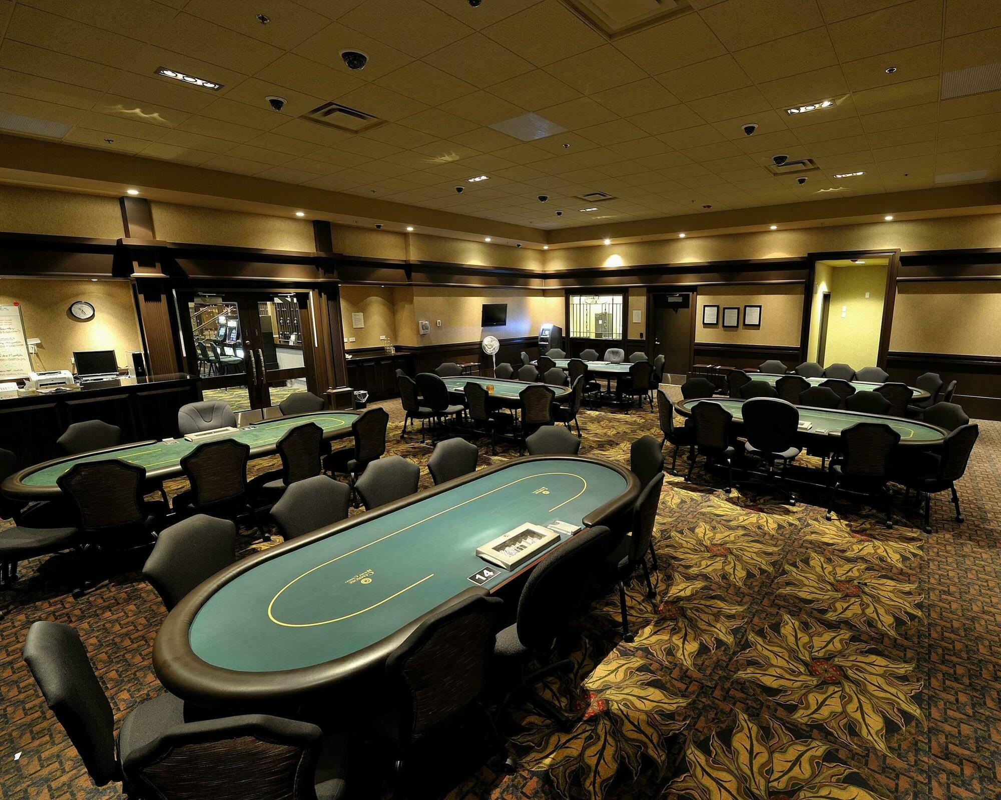Camrose Resort Casino Exterior foto